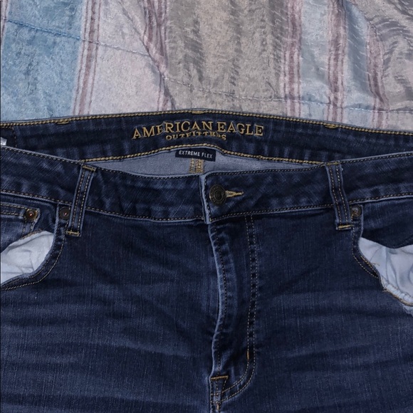 American Eagle jeans - Picture 3 of 3